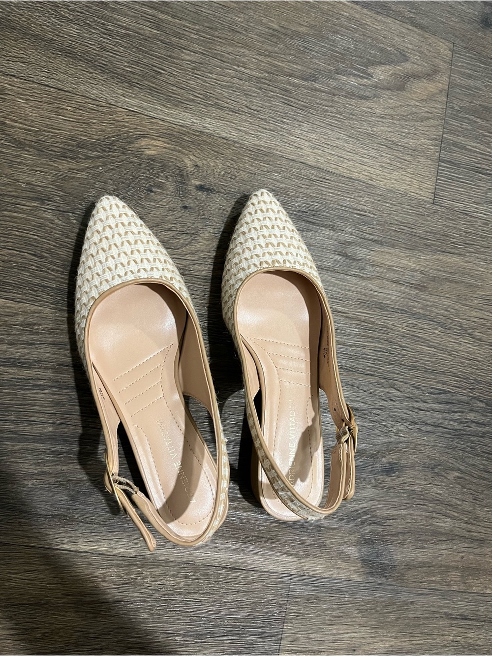 Adrienne Vittadini Beige Woven Pointed-Toe Slingback Flats size 6.5
